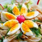 salata-lodowa-z-wedzona-sieja-szwaderki